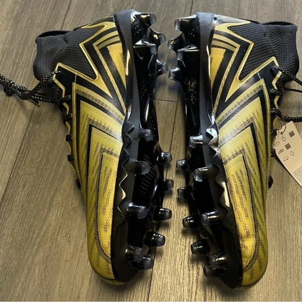 New Mens Adidas Freak-23 Inline Football Cleats Black Gold HP2446 Men’s Size